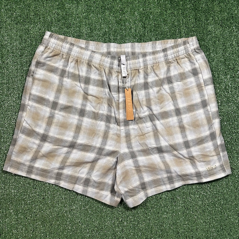 Skims Men’s Plaid Shorts New with Tags